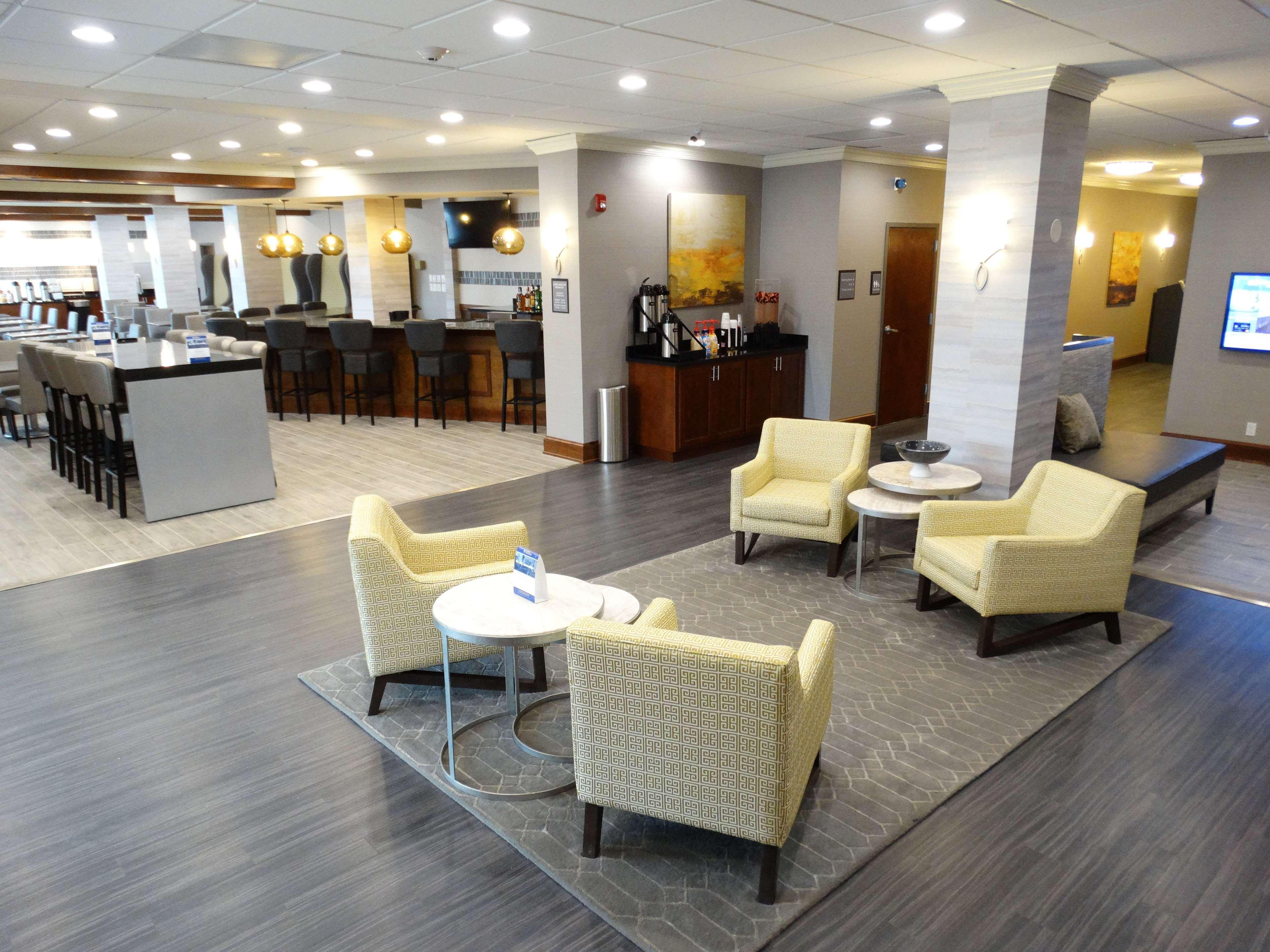 Best Western Premier Airport/Expo Center Hotel Louisville Interior foto